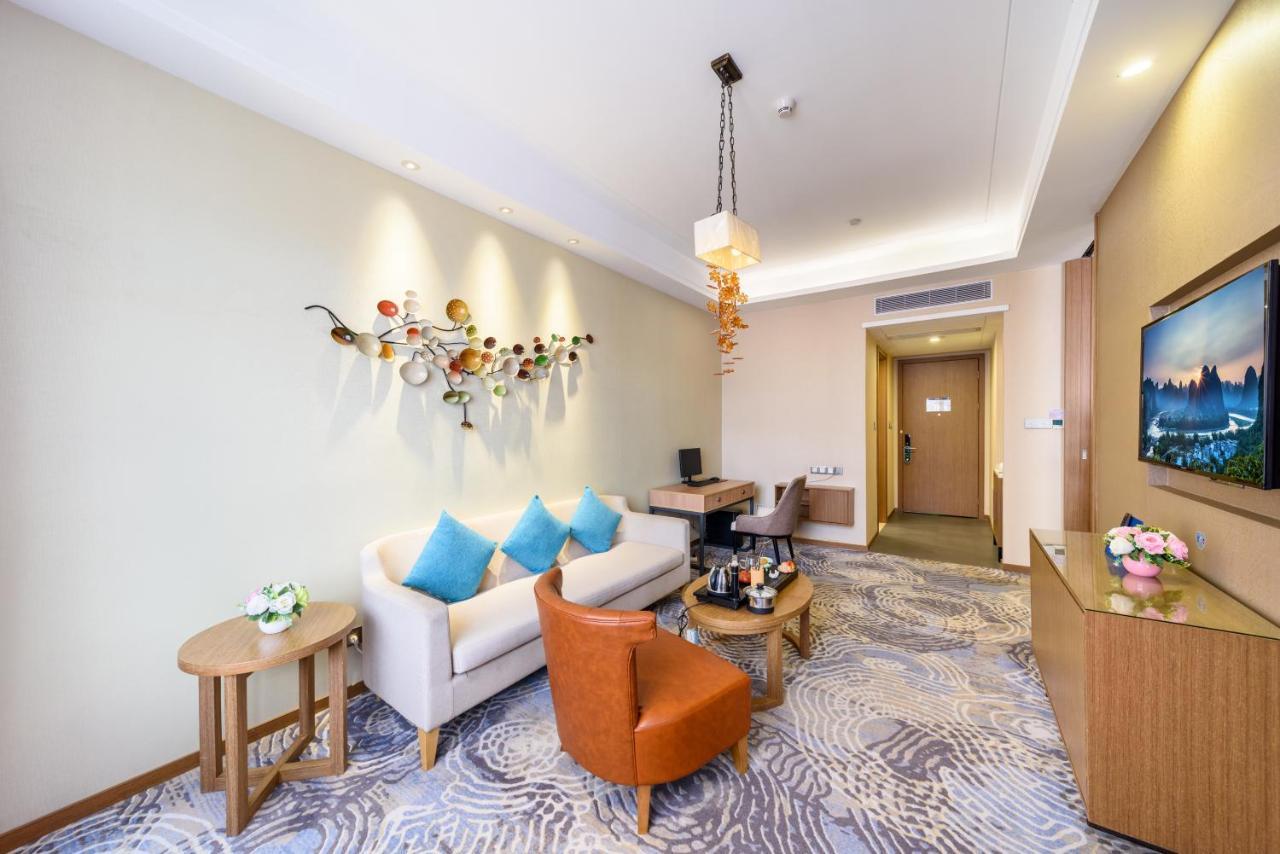 Qianhai Holiday Hotel Шеньчжень Екстер'єр фото