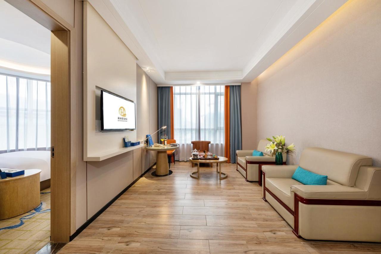 Qianhai Holiday Hotel Шеньчжень Екстер'єр фото